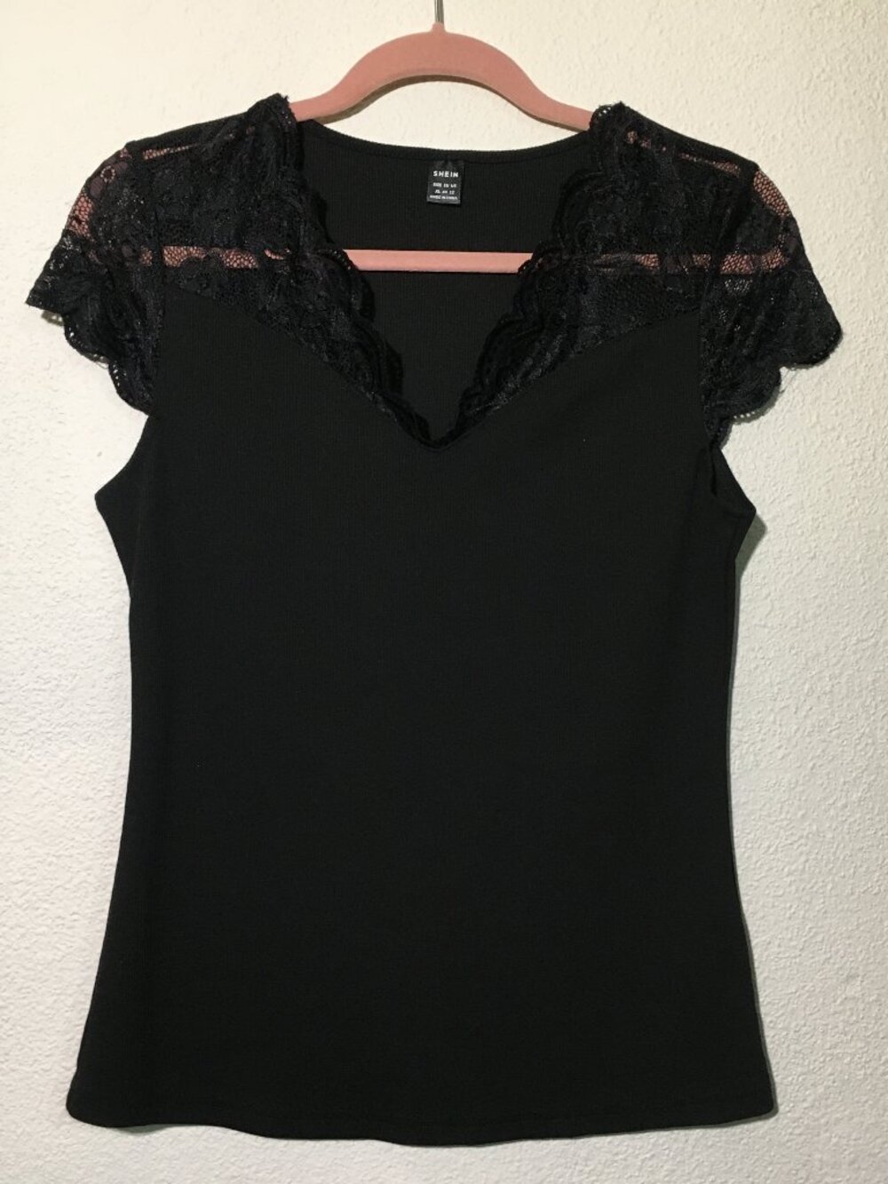 SHEIN Black V-Neck Lace Short Sleeve Top — NWOT Size XL